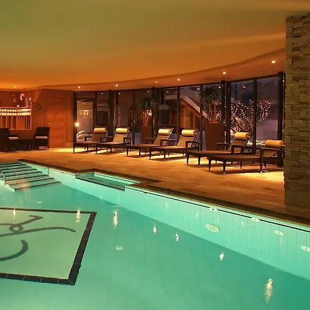 Garni Romantika Hotell 3*