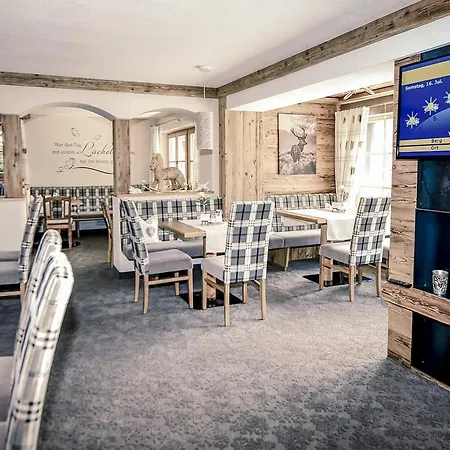 Hotell Garni Romantika 3*