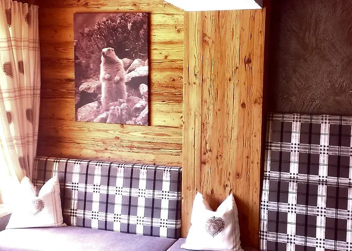 Garni Romantika سيرفاوس